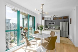 2604-939 Homer Street Vancouver, BC V6B 2W6