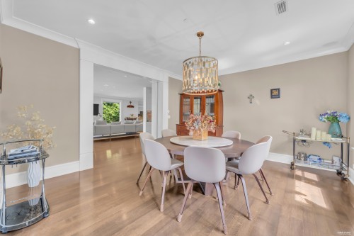 1108 Highland Place, West Vancouver, BC 