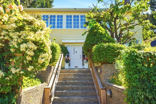 1620 20Th Avenue E, Vancouver, BC 