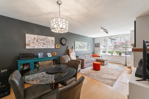313-1163 The High Street  Coquitlam, BC V3B 7W2