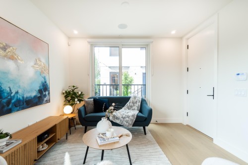 124-1552 3Rd Avenue E, Vancouver, BC 