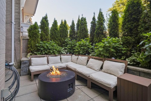 114-155 3Rd Street E, North Vancouver, BC 