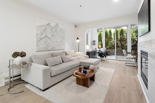 114-155 3Rd Street E, North Vancouver, BC 