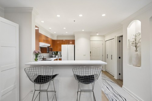 114-155 3Rd Street E, North Vancouver, BC 