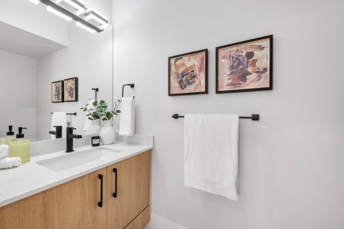 2743 Mcgill Street, Vancouver, BC 