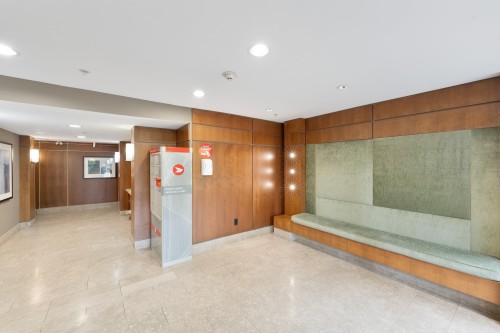 412-9299 Tomicki Avenue, Richmond, BC 
