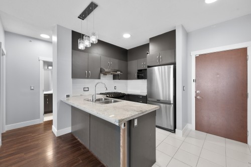 412-9299 Tomicki Avenue, Richmond, BC 