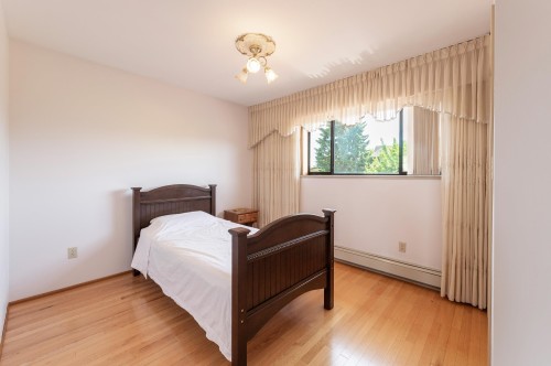 2411 39Th Avenue E, Vancouver, BC 