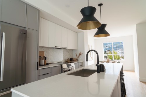 38065 Helm Way, Squamish, BC 