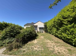 665 29th Avenue W Vancouver, BC V5Z 2J1
