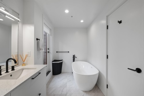 137-535 2Nd Street E, North Vancouver, BC 