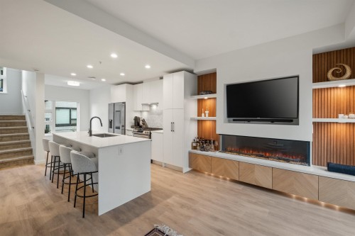 137-535 2Nd Street E, North Vancouver, BC 