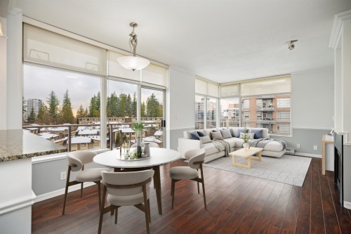 904-9288 University Crescent  Burnaby, BC V5A 4X7