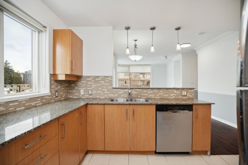 904-9288 University Crescent, Burnaby, BC 