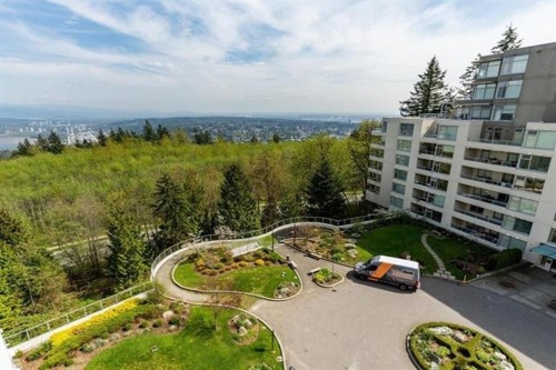 904-9288 University Crescent, Burnaby, BC 