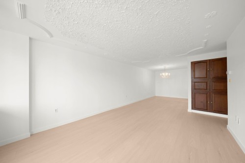 1002-6651 Minoru Boulevard, Richmond, BC 