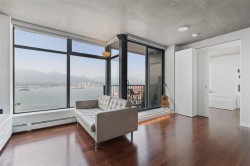 3302-128 Cordova Street WVancouver, BC V6B 0E6
