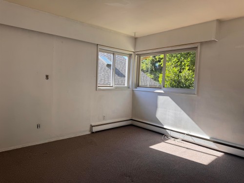 21729 124 Avenue, Maple Ridge, BC 