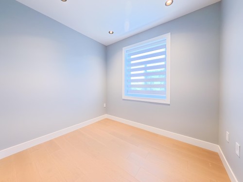 2-2557 King Edward Avenue W, Vancouver, BC 