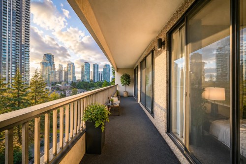 802-6595 Willingdon Avenue, Burnaby, BC 