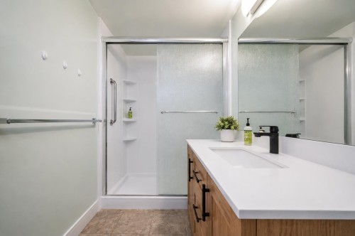 802-6595 Willingdon Avenue, Burnaby, BC 