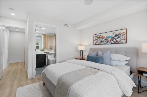 2371 Adanac Street, Vancouver, BC 