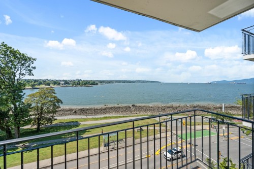 601-1575 Beach Avenue, Vancouver, BC 