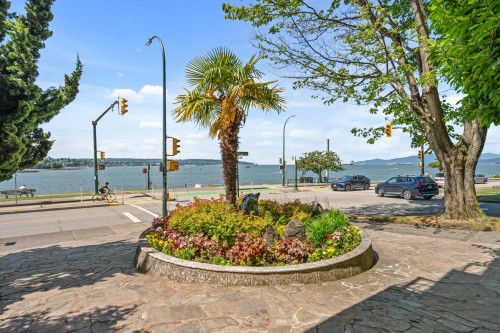601-1575 Beach Avenue, Vancouver, BC 