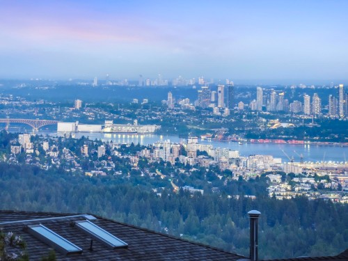 1574 Chartwell Drive, West Vancouver, BC 