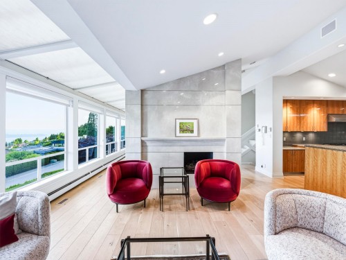 1574 Chartwell Drive, West Vancouver, BC 