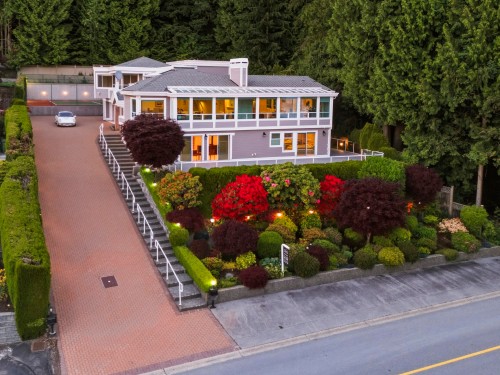 1574 Chartwell Drive, West Vancouver, BC 