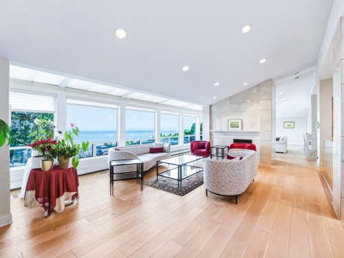1574 Chartwell Drive, West Vancouver, BC 
