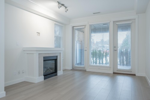 101-5099 Springs Boulevard, Tsawwassen, BC 