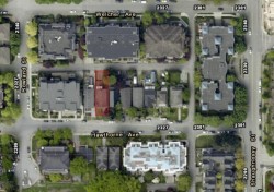 2359 Hawthorne Avenue  Port Coquitlam, BC V3C 1X1