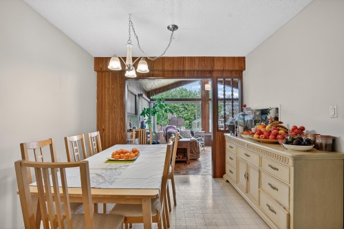 7290 11Th Avenue, Burnaby, BC 
