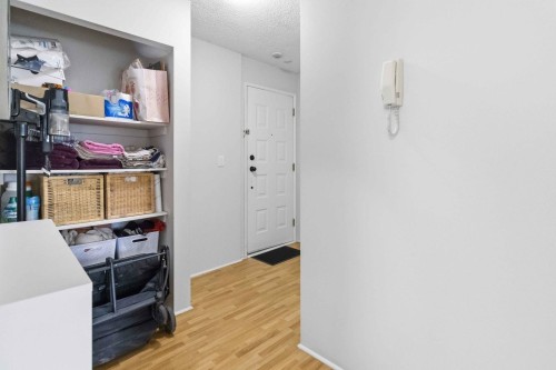 301-707 8Th Street, New Westminster, BC 