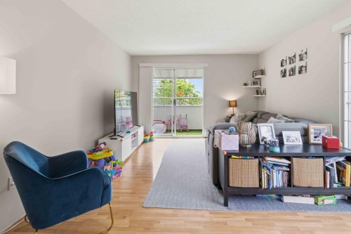 301-707 8Th Street, New Westminster, BC 