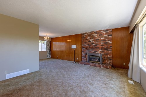 3371 Vincent Street, Port Coquitlam, BC 