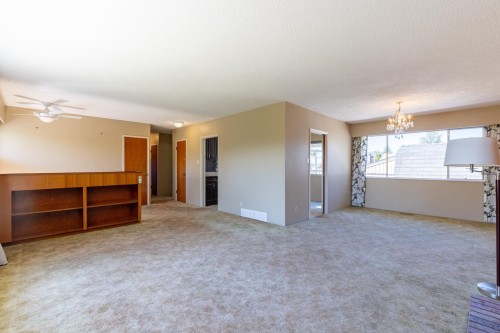 3371 Vincent Street, Port Coquitlam, BC 