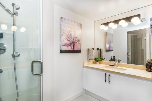 2601-120 2Nd Street W, North Vancouver, BC 