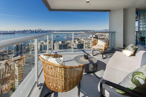 2601-120 2Nd Street W, North Vancouver, BC 
