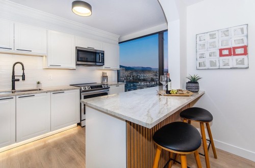 2601-120 2Nd Street W, North Vancouver, BC 