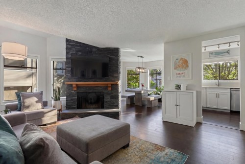 2427 6Th Avenue W, Vancouver, BC 