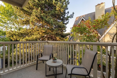 2427 6Th Avenue W, Vancouver, BC 
