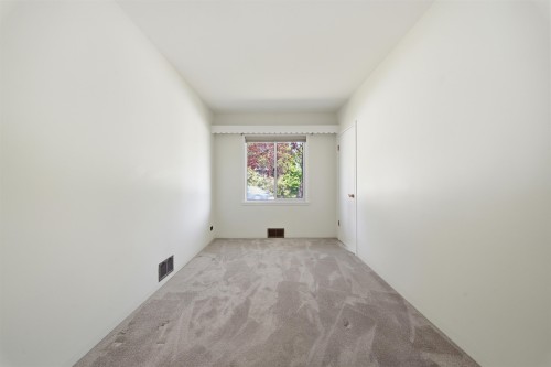 937 Chestnut Street, New Westminster, BC 