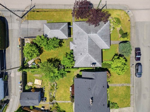 937 Chestnut Street, New Westminster, BC 