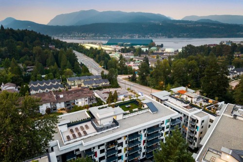 210-2015 St. Johns Street  Port Moody, BC V3H 0N5
