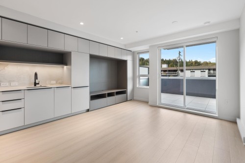 210-2015 St. Johns Street, Port Moody, BC 