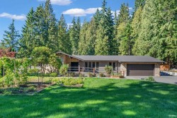 12643 Garibaldi Street Maple Ridge, BC V2W 1N5