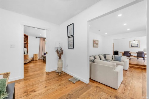 12643 Garibaldi Street, Maple Ridge, BC 